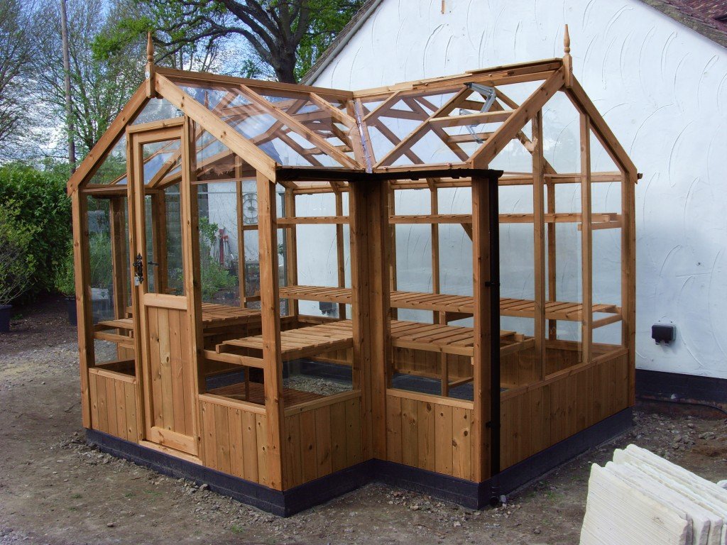 Swallow Cygnet Timber Greenhouse 6'8" x 11'5"
