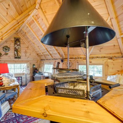 10m Sloping Wall Cabin with 2m extension interior