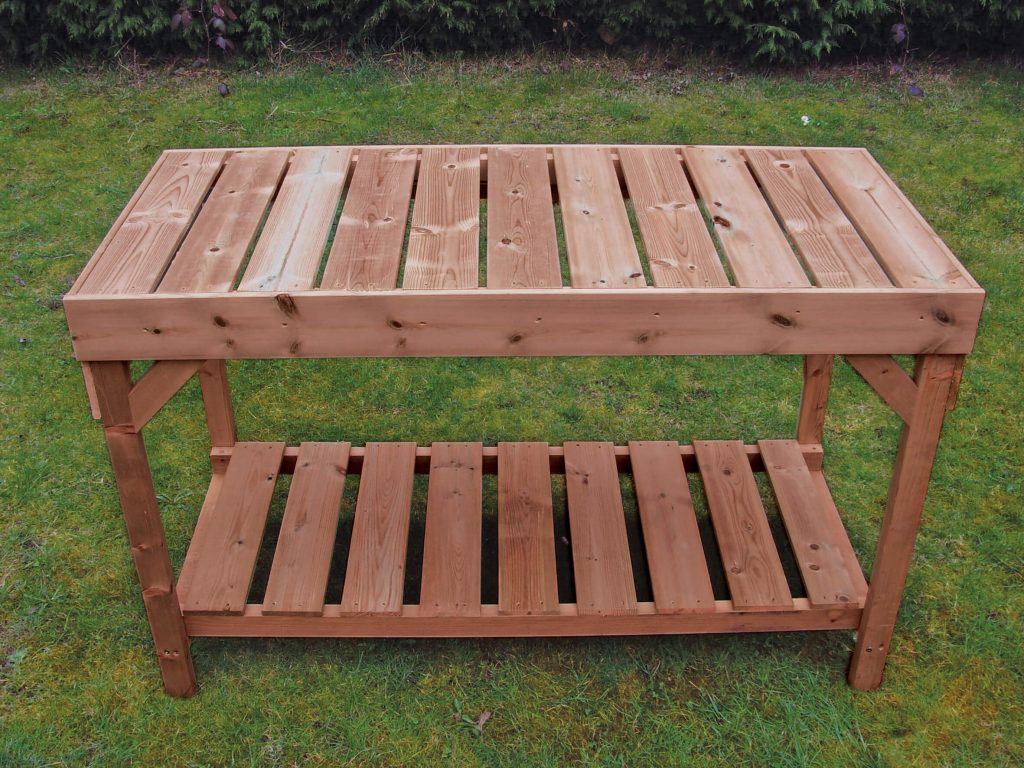4ft Bench with Shelf