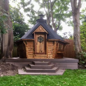10m Sloping Wall Cabin with Extension in Light Brown