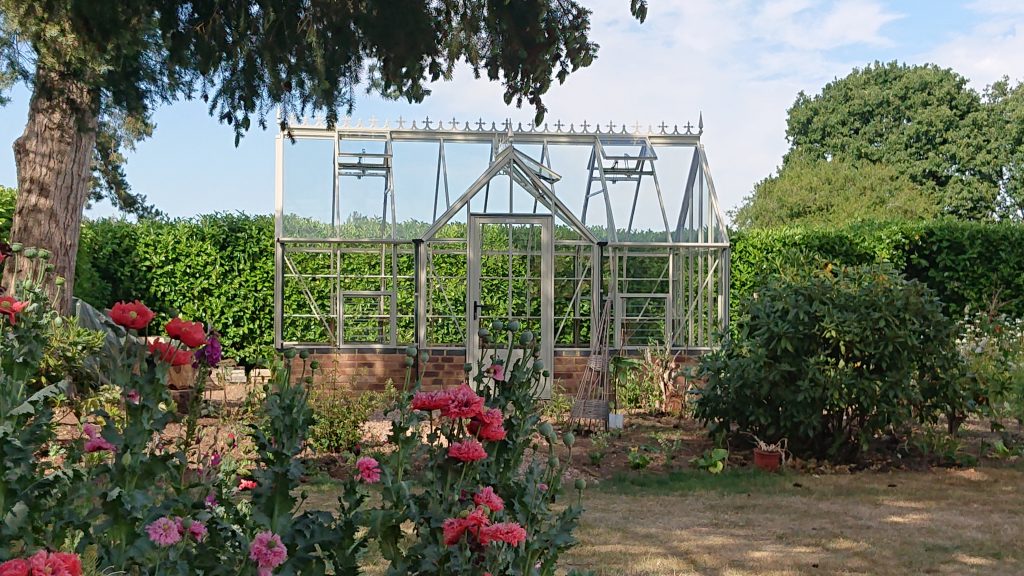 Robinsons Rushby Victorian Greenhouse Ivory