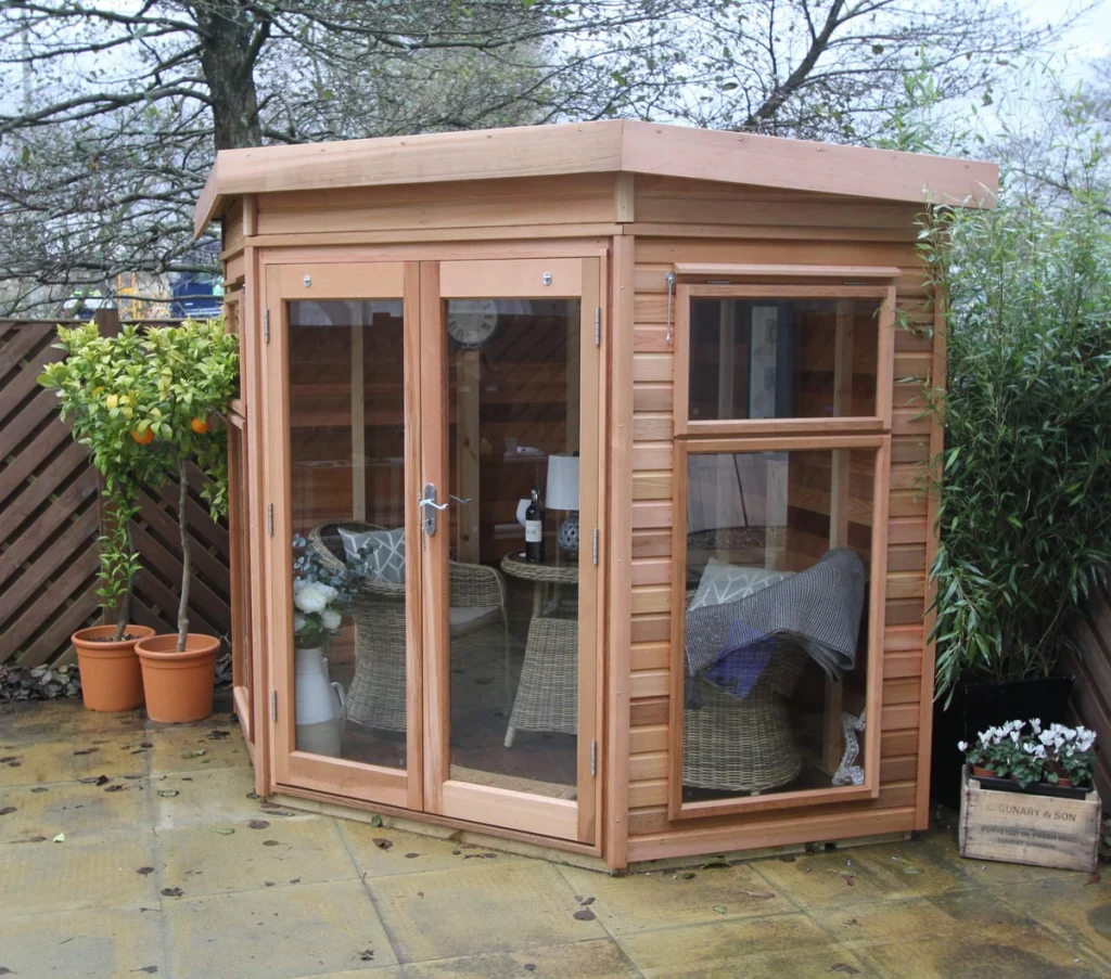 Alton Fairford Western Red Cedar Summerhouse