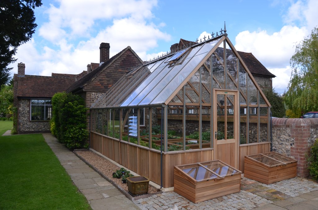 Alton Victorian Cedar Westminster Greenhouse