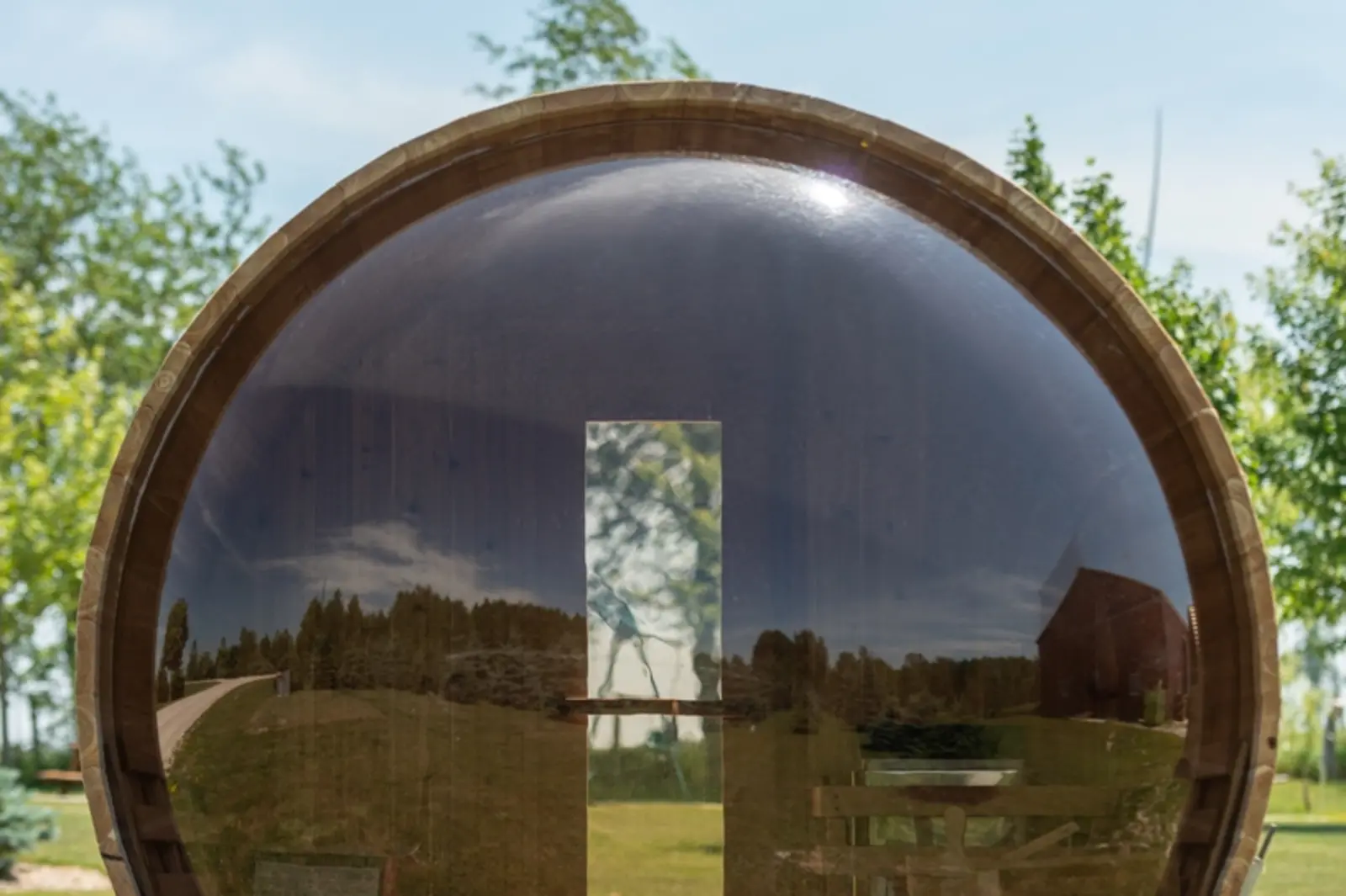 Panorama Cedar Barrel Sauna interior with benches - Red Cedar garden sauna