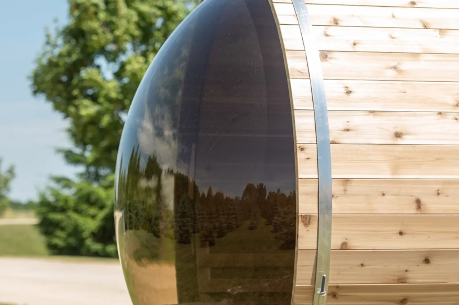 Panorama Cedar Barrel Sauna interior view - luxury garden sauna seating