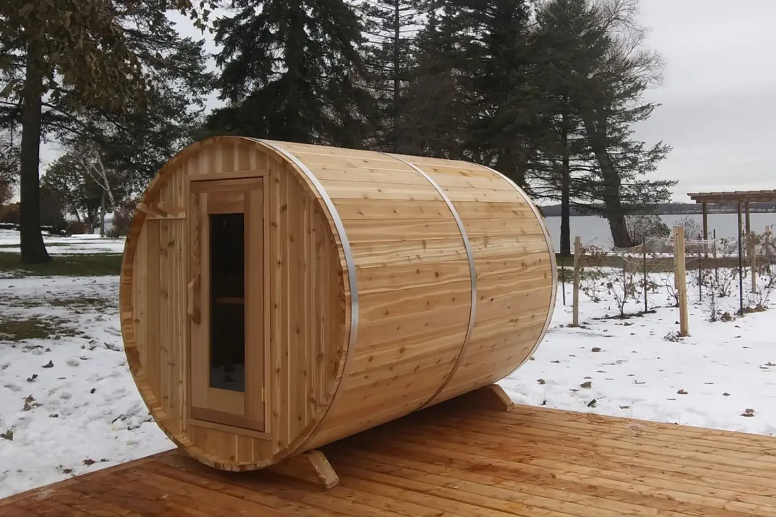 The Cedar Barrel Sauna in Red Cedar knotty finish – a beautiful outdoor garden sauna from Carr Bank Garden Centre. Cedar Barrel Sauna in Red Cedar knotty finish – outdoor garden sauna from Carr Bank Garden Centre